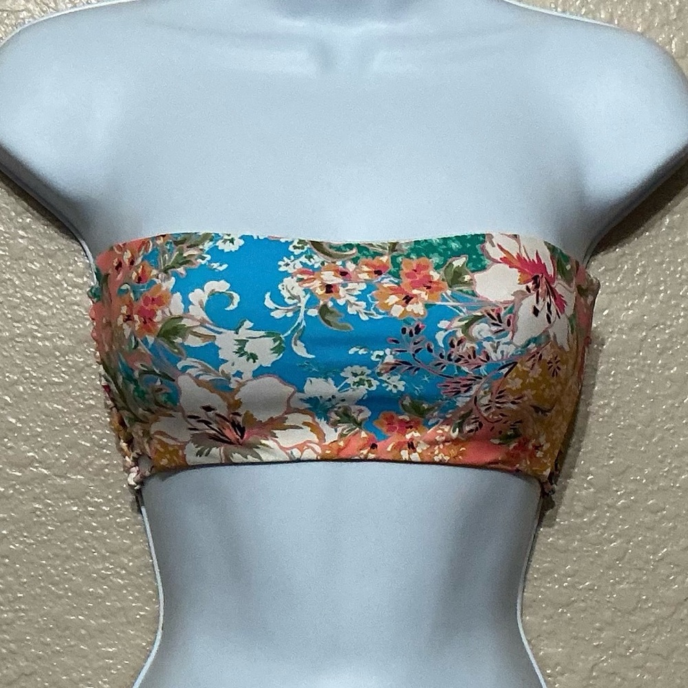 O’Neill Lua Floral Bells Bandeau Top with Straps Included